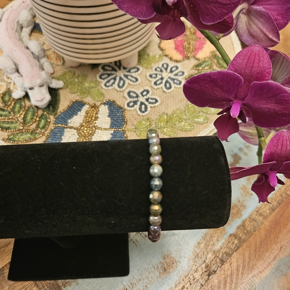 Ombre Faceted Jasper Beaded Stone Bracelet - Picture 4 of 8